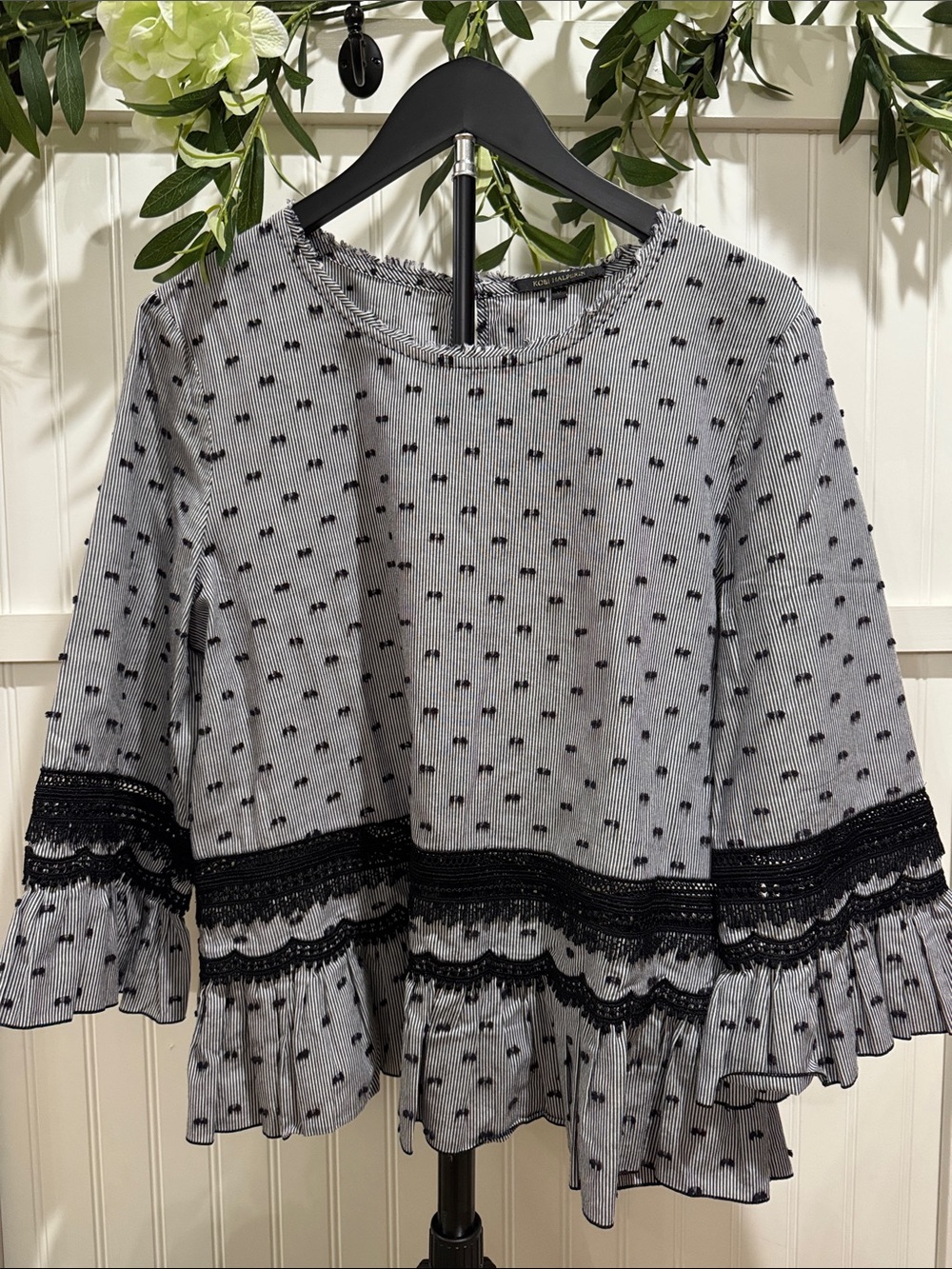 #521 KOBI HALPERIN Haiden Black Embroidered Dot Lace-Trim Ruffle Cotton Blouse